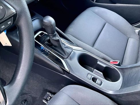 Used 2023 Toyota Corolla LE image 20