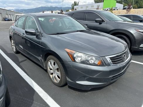Used 2010 Honda Accord EX image 3