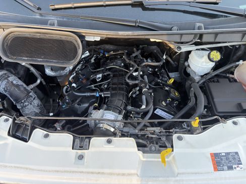 Used 2023 Ford Transit 350 XLT image 60