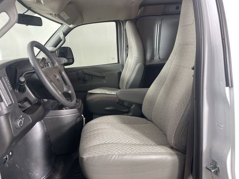 New 2025 GMC Savana 3500 Extended w/ Driver Convenience Package image 17