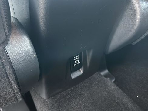 Used 2024 Mitsubishi Eclipse Cross LE image 28