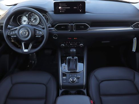 New 2025 MAZDA CX-5 Carbon Edition image 6