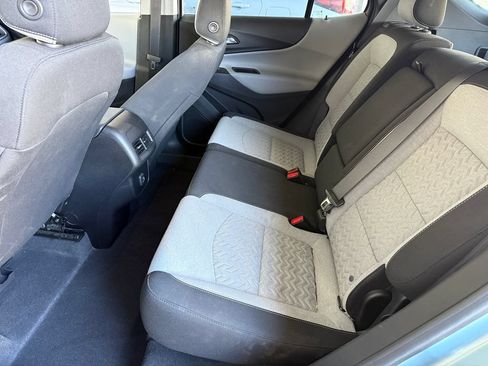 Used 2022 Chevrolet Equinox LT FWD image 14