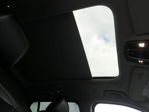 Used 2023 Jeep Grand Cherokee 4WD 4xe image 26
