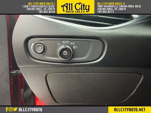 Used 2016 Chevrolet Malibu Premier w/ Driver Confidence Package II image 23