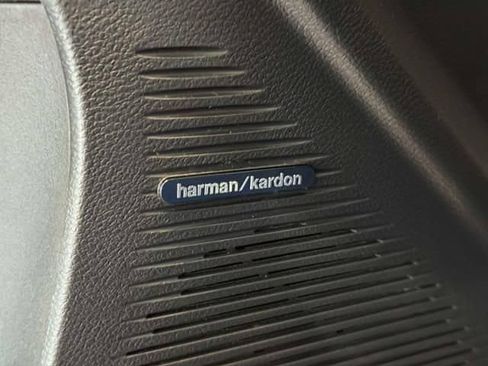 Used 2022 Dodge Challenger SRT Hellcat RWD image 19