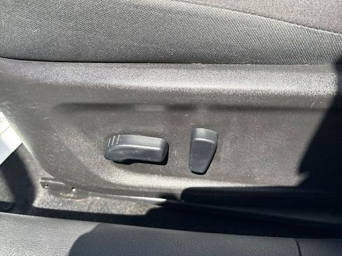 Used 2024 Nissan Altima 2.5 SV FWD image 16