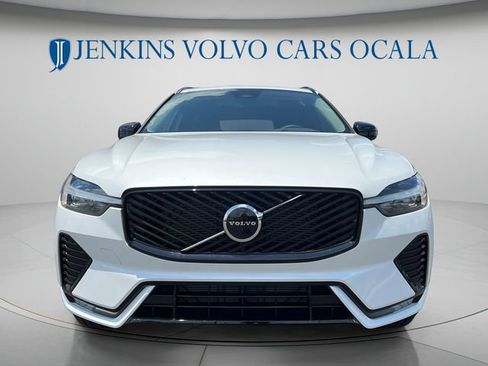 New 2026 Volvo XC60 B5 Core AWD/4WD image 8