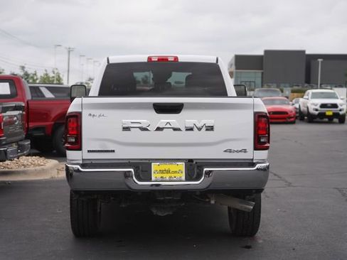 Used 2026 RAM 2500 Big Horn AWD/4WD image 7