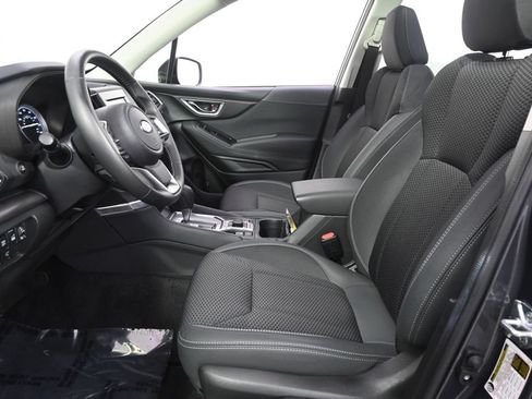 Used 2024 Subaru Forester Premium AWD/4WD image 13