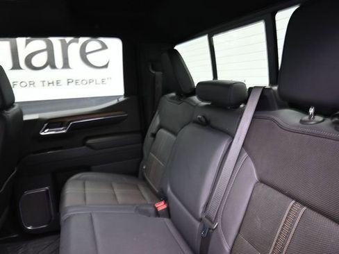 Used 2024 Chevrolet Silverado 1500 High Country w/ High Country Premium Package AWD/4WD image 20