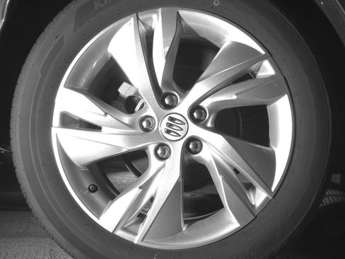 Used 2025 Buick Encore GX Preferred AWD/4WD image 15