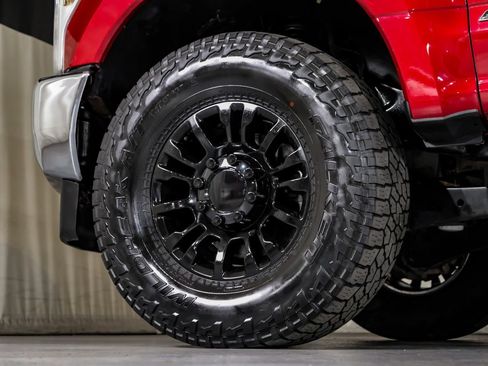 Used 2019 Ford F250 XLT w/ XLT Premium Package AWD/4WD image 54