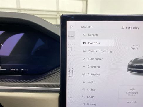 Used 2023 Tesla Model S Plaid image 23