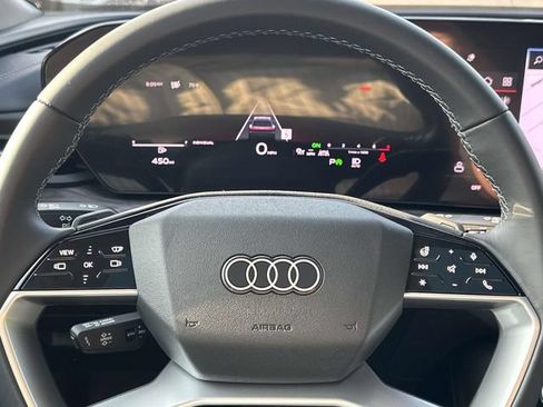Certified 2025 Audi Q5 Premium w/ Premium Plus AWD/4WD image 24