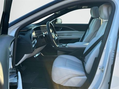 New 2026 Cadillac Lyriq Signature Sport image 10