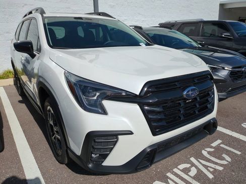 Certified 2025 Subaru Ascent Onyx Edition AWD/4WD image 1