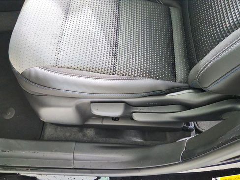 New 2026 Chevrolet Trax LT image 17