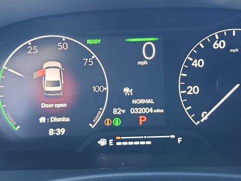 Certified 2025 Honda Civic Sport image 32
