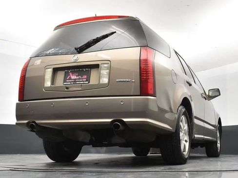 Used 2007 Cadillac SRX w/ Premium Seating Package image 13