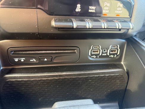 Used 2019 RAM 1500 Big Horn image 23