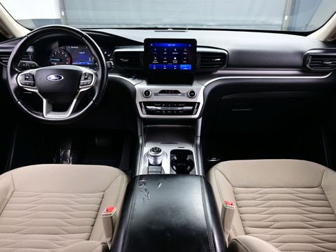 Used 2021 Ford Explorer XLT w/ Class III Trailer Tow Package image 20