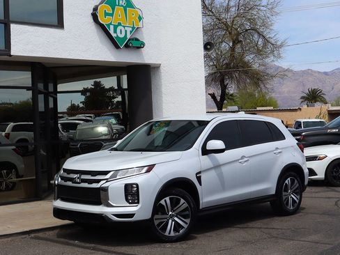 Used 2024 Mitsubishi Outlander Sport AWD image 2