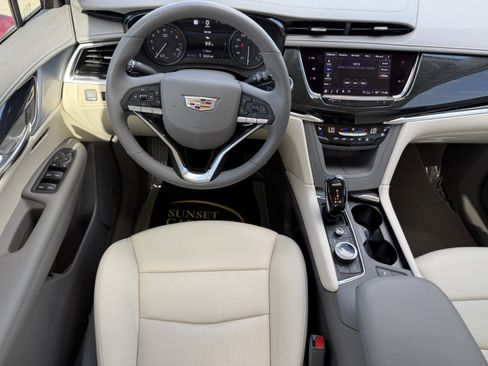 Certified 2023 Cadillac XT6 Premium Luxury w/ Technology Package image 13