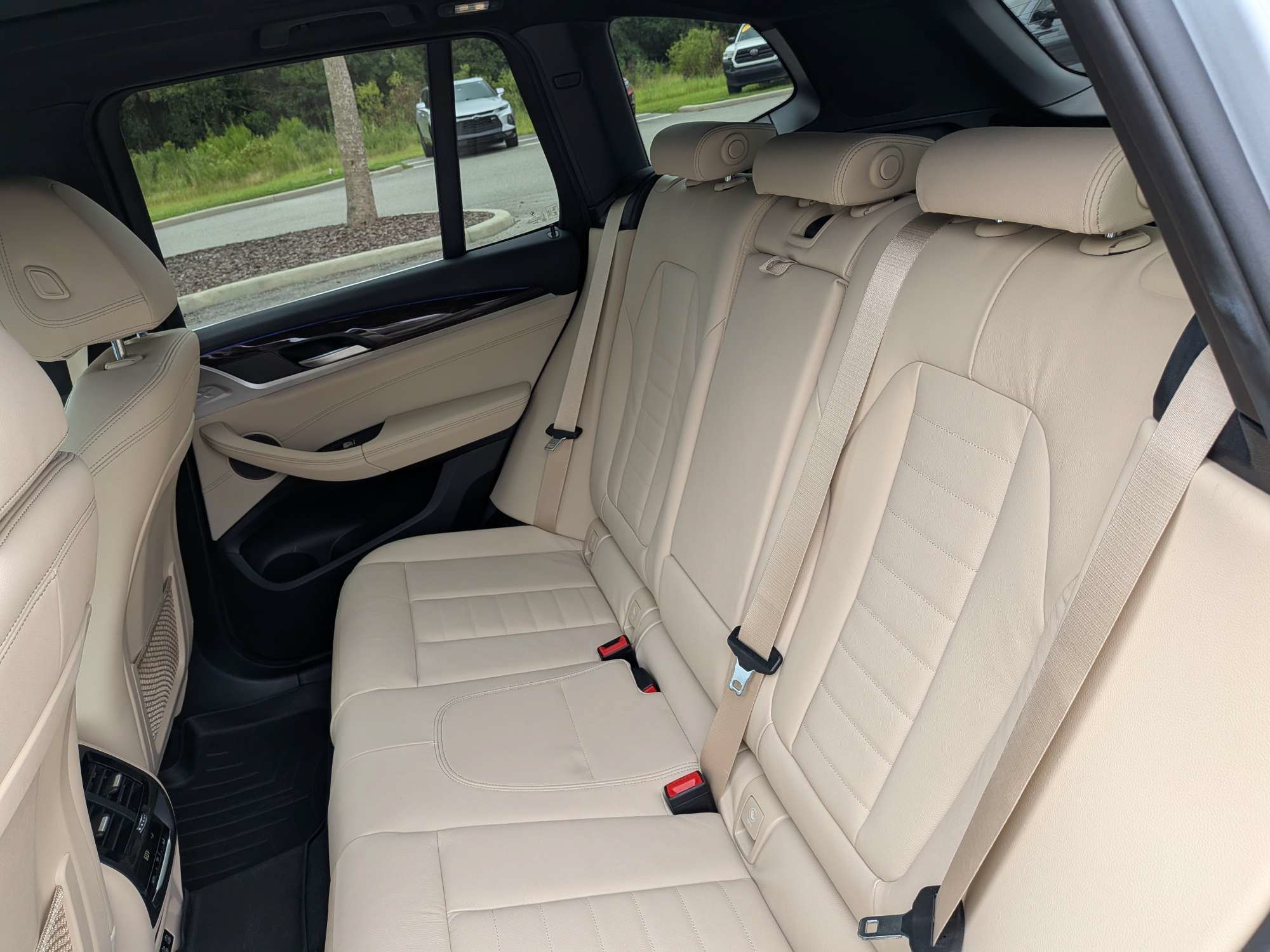 Used 2020 BMW X3 xDrive30i w/ Executive Package AWD/4WD image 14