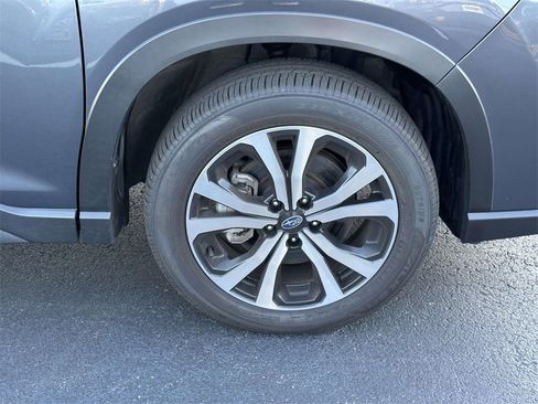 Used 2024 Subaru Forester Limited image 9