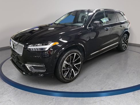 Used 2023 Volvo XC90 B6 Plus w/ Protection Package Premier AWD/4WD image 1