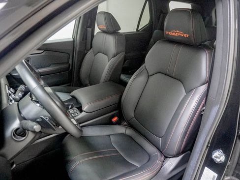 Used 2025 Honda Pilot TrailSport image 20
