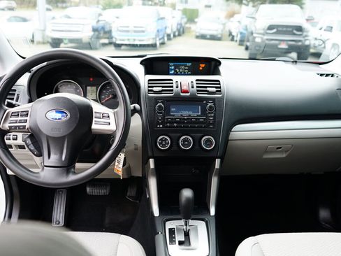 Used 2015 Subaru Forester 2.5i w/ Alloy Wheel Package image 15