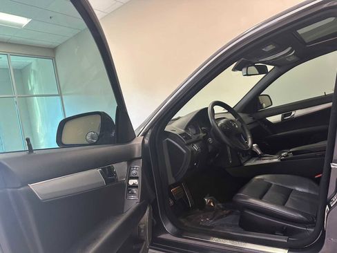 Used 2008 Mercedes-Benz C 300 Luxury image 23