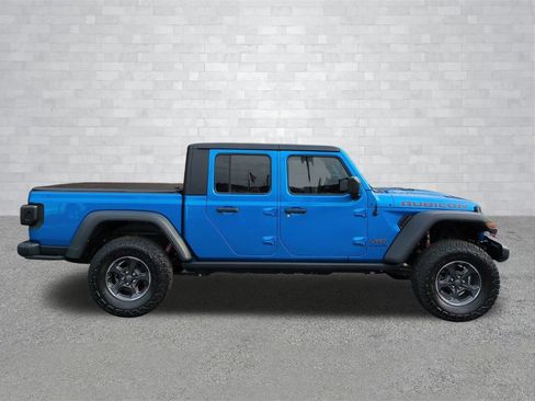 Used 2022 Jeep Gladiator Rubicon w/ Cold Weather Group image 3