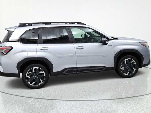 New 2026 Subaru Forester Premium AWD/4WD image 10