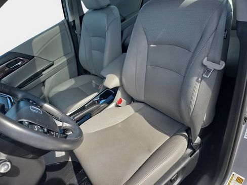 Used 2016 Honda Accord EX-L image 17