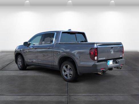 Certified 2023 Honda Ridgeline RTL image 3
