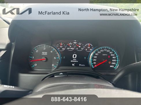 Used 2018 Chevrolet Suburban Premier AWD/4WD image 19