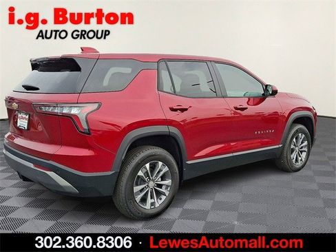 New 2026 Chevrolet Equinox LT w/ Convenience Package II image 4