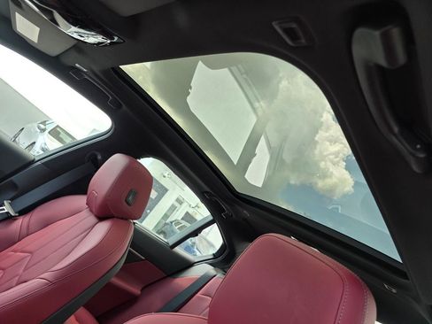 New 2026 BMW 530i RWD image 10