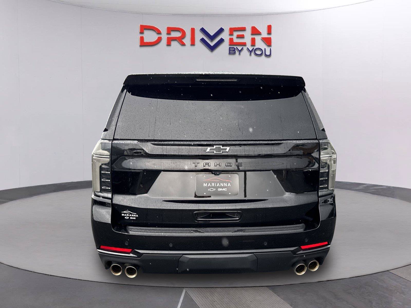 Used 2025 Chevrolet Tahoe Z71 w/ Comfort Package AWD/4WD image 5