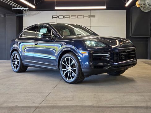 New 2026 Porsche Cayenne Coupe AWD/4WD image 27