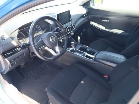 Used 2020 Nissan Sentra SV FWD image 9