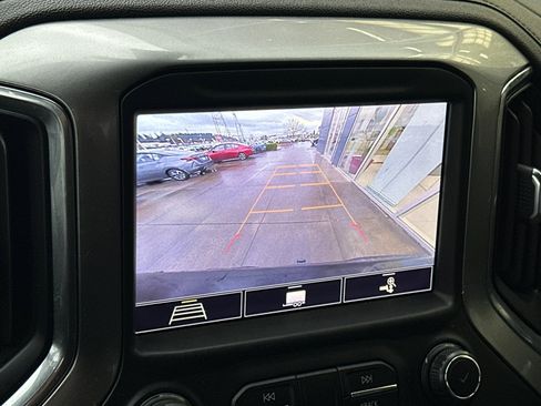 Used 2020 Chevrolet Silverado 1500 LT Trail Boss image 16