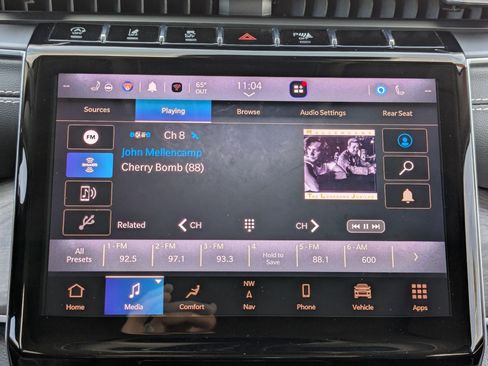 Used 2023 Jeep Grand Cherokee L Limited w/ Luxury Tech Group II AWD/4WD image 20