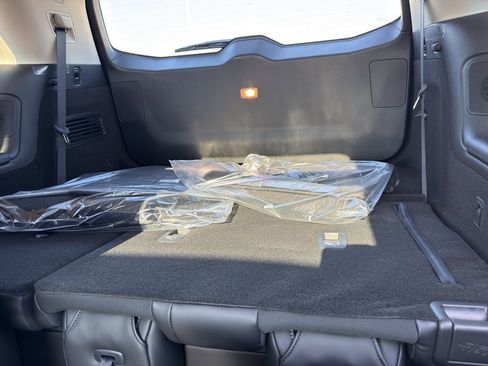 New 2026 Nissan Pathfinder SL w/ SL Premium Package image 36