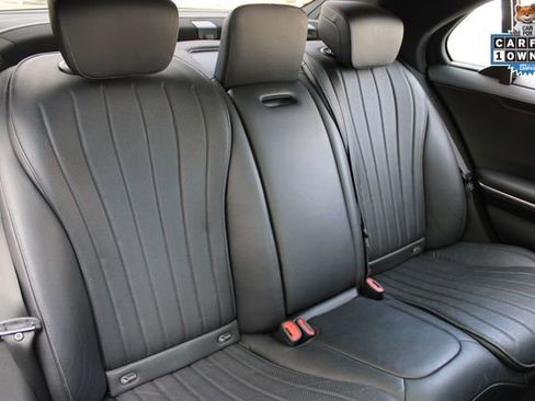 Used 2022 Mercedes-Benz S 500 4MATIC w/ AMG Line Package image 16