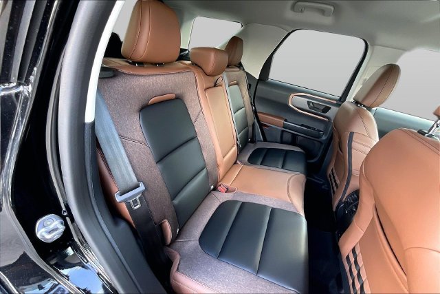New 2026 Ford Bronco Sport Outer Banks AWD/4WD image 10