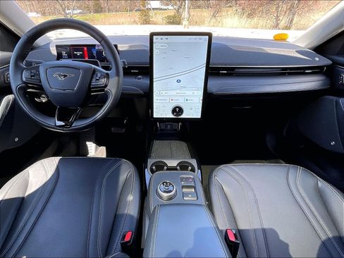 Used 2021 Ford Mustang Mach-E Premium AWD/4WD image 21